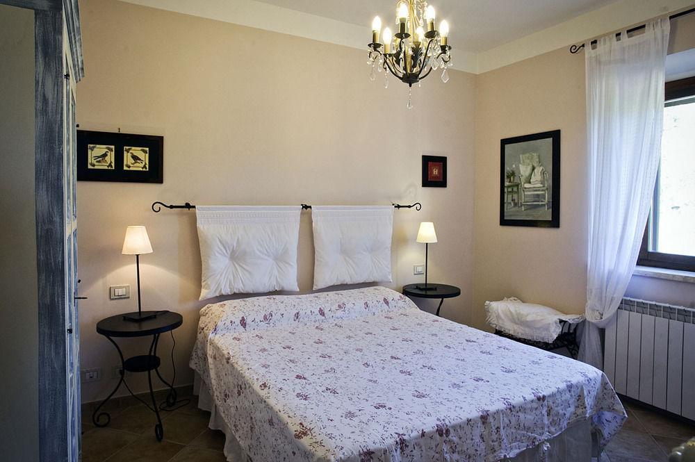 Pensjonat Il Casale Del Ra Tuoro sul Trasimeno Zewnętrze zdjęcie